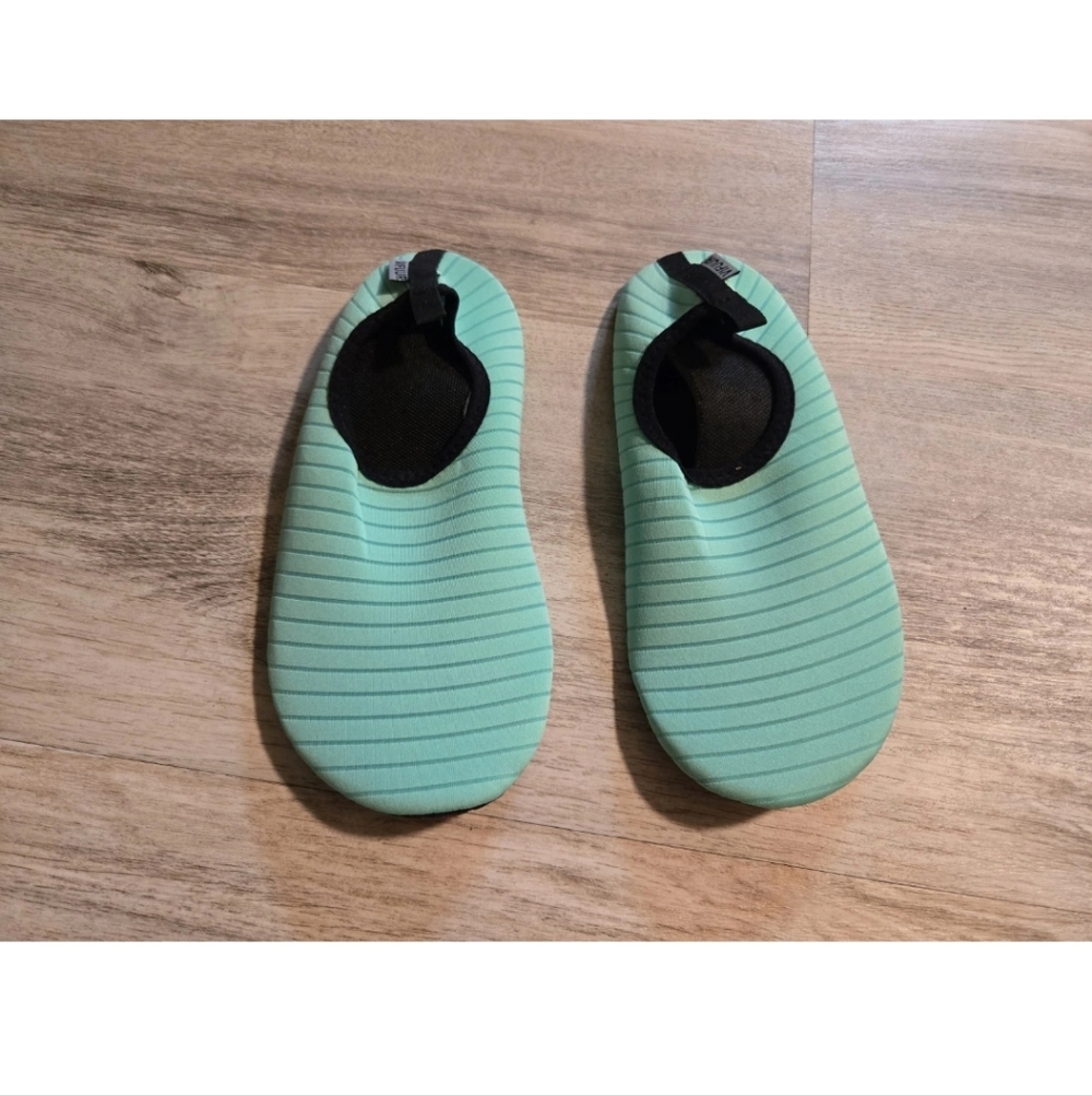 VIFUUR Water Shoes Size 40/41 US 9/9.5 Women’s Aqua